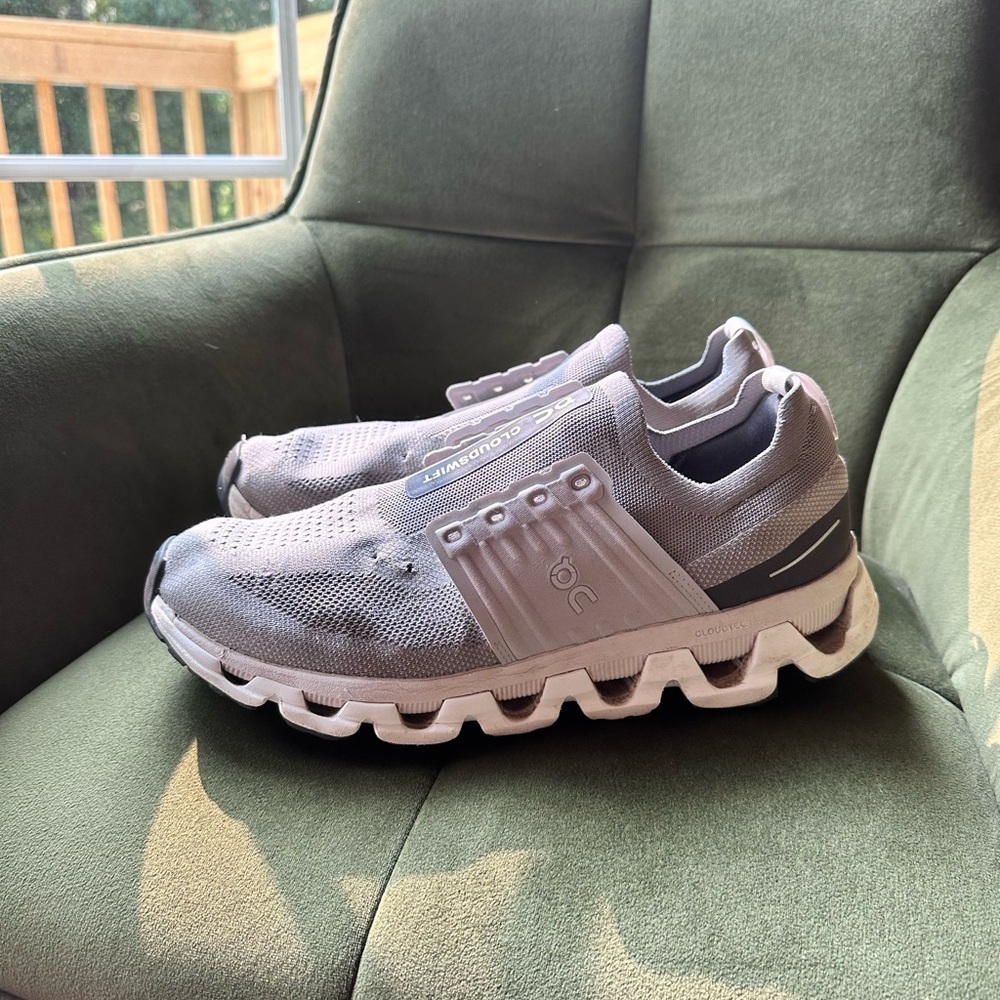 On Running Light Gray Sneakers
